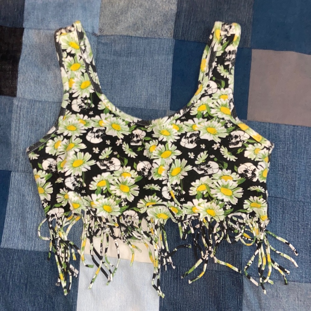 crop top